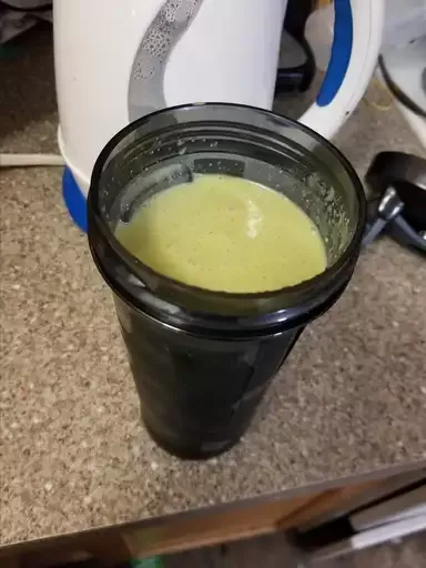 Keto Avocado-Spinach Smoothie