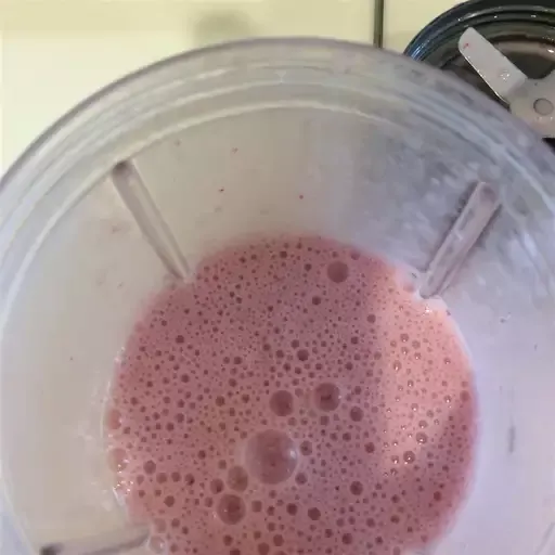 Healthy Strawberry Smoothie