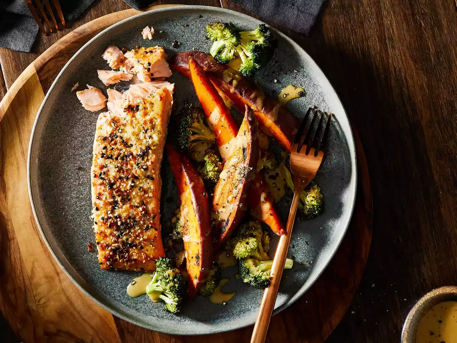 Air Fryer Everything-Bagel Salmon Dinner