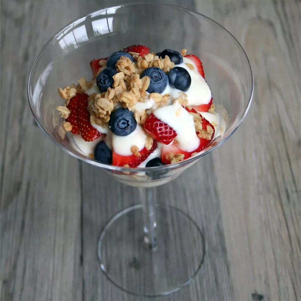 Orange-Blueberry-Yogurt Breakfast Parfaits