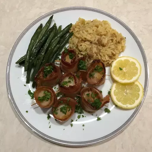 Marinated Scallops Wrapped in Bacon