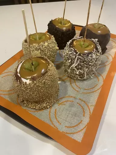 The Best Caramel Apples