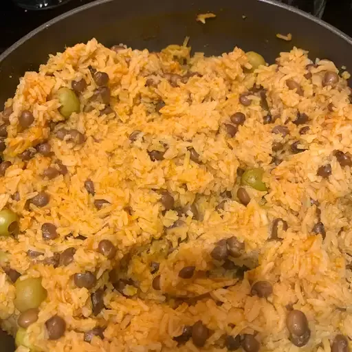 Easy Arroz con Gandules