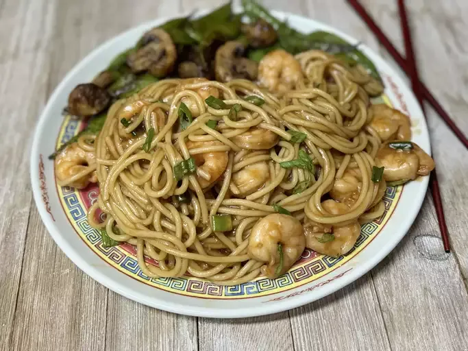 Shrimp Lo Mein