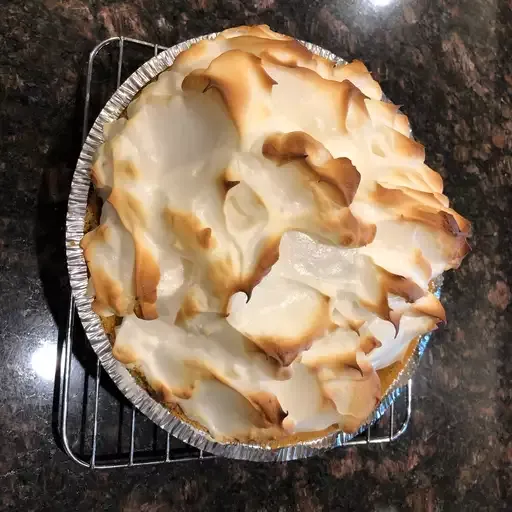 Agave-Sweetened Lemon Meringue Pie