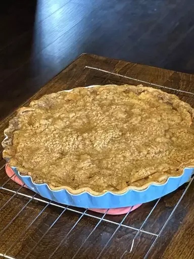 Caramel Apple Walnut Pie