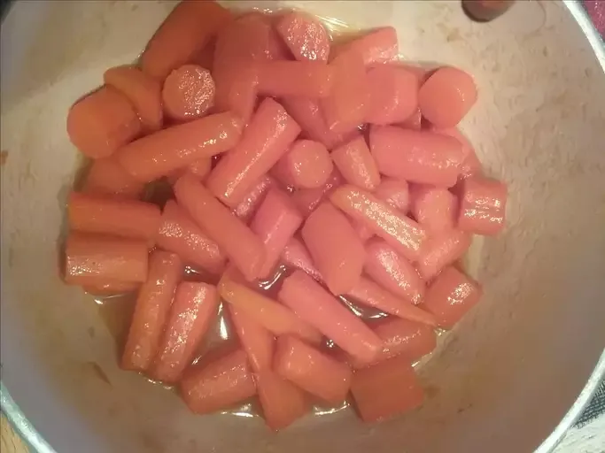 Buttery Cooked Carrots