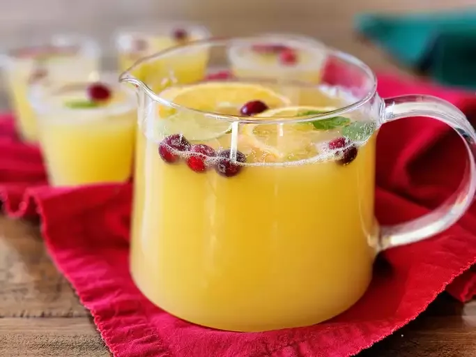 Easy Christmas Punch