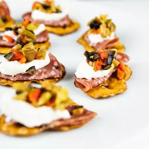 Muffaletta Pretzel Crisps®