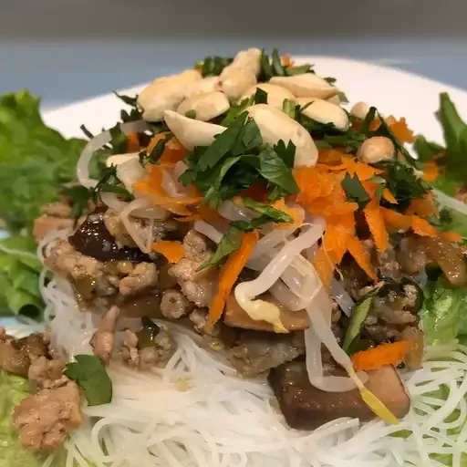 Turkey Lettuce Wraps with Shiitake Mushrooms