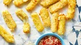 Air-Fried Mozzarella Cheese Bites with Spicy Marinara Sauce