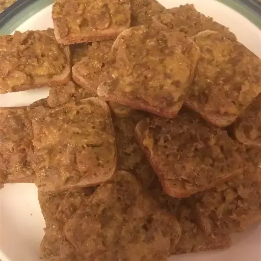 Rye Bread Party Pizzas