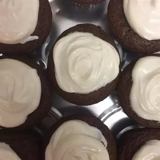 Gingerbread Cupcakes with Cream Cheese Frosting