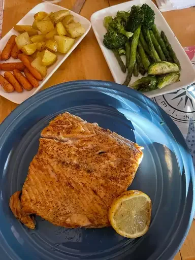 Easy 5-Ingredient Salmon