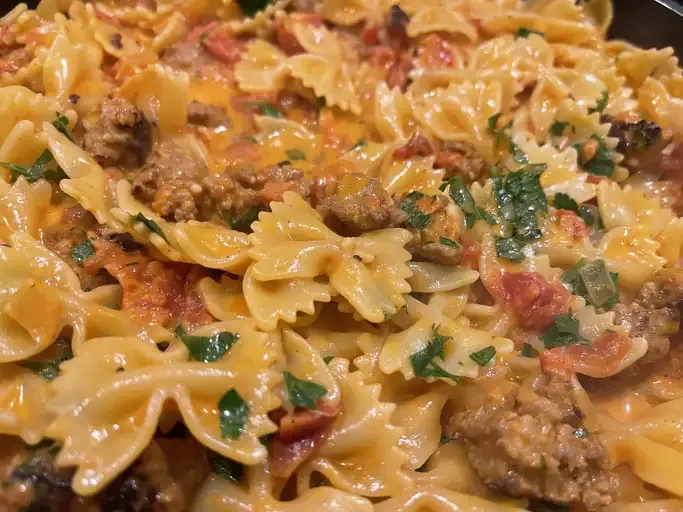 Bow Ties with Sausage, Tomatoes, and Cream