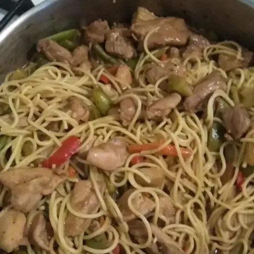 Chicken Lo Mein