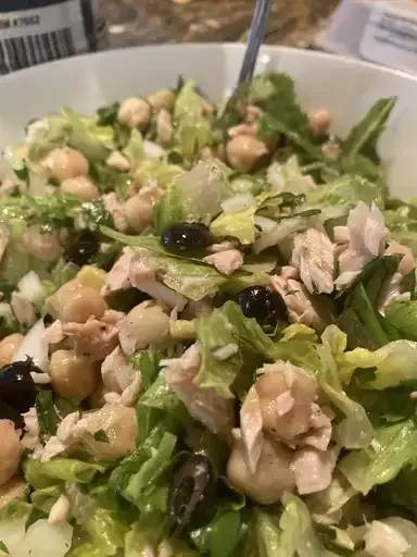 Tuna and Chickpea Salad