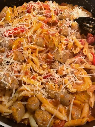 Sweet and Spicy Sausage and Pepper Pasta