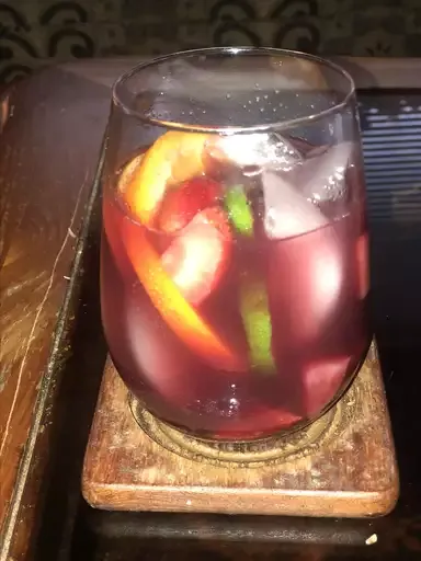 Sangria (Red)