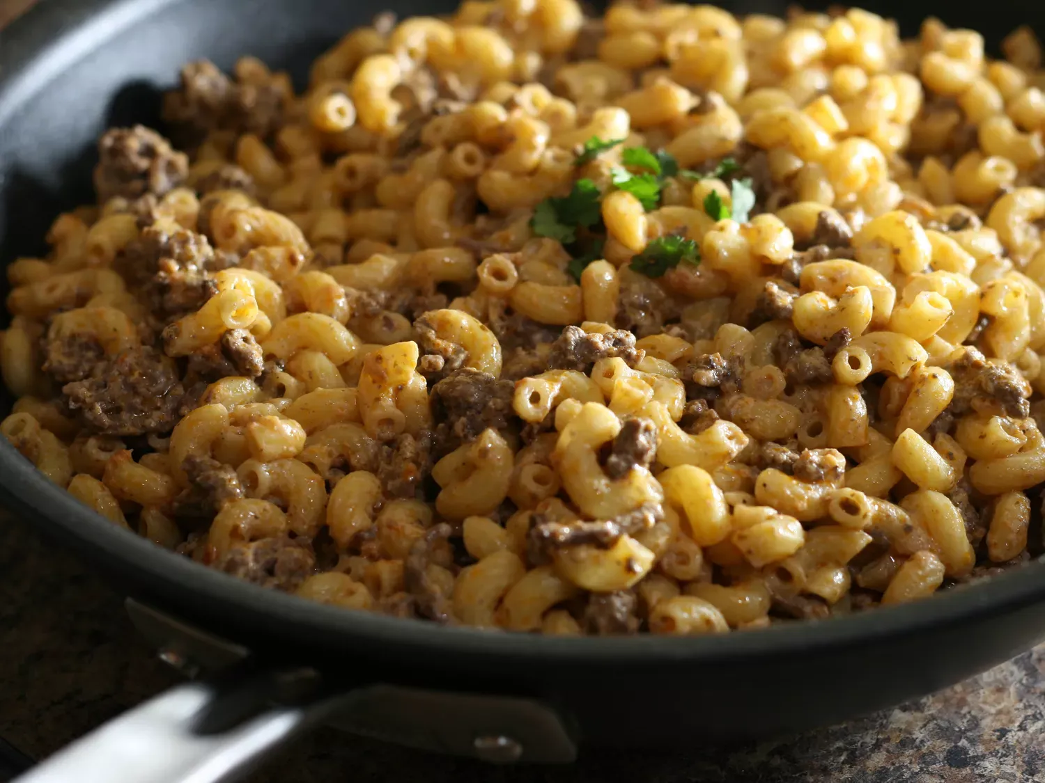 18 Easy Ground Beef Recipes To Make With 5 Ingredients (Or Fewer!)