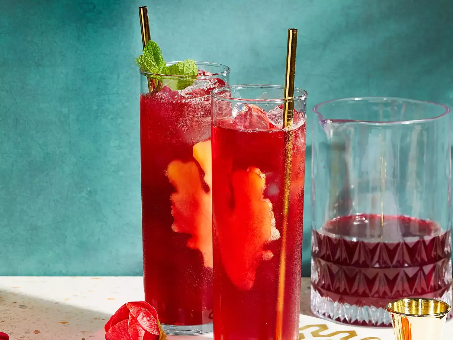 Ginger-Hibiscus Sparkler