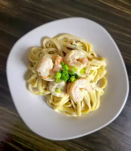 Quick Shrimp Fettuccine with Pesto Alfredo Sauce