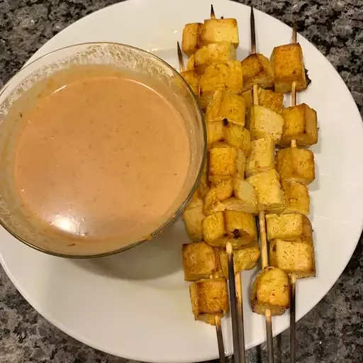 Tofu Satay with Peanut Sauce