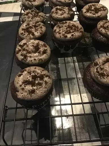 Chocolate Cupcakes with Cream Cheese-Oreo-Buttercream Frosting