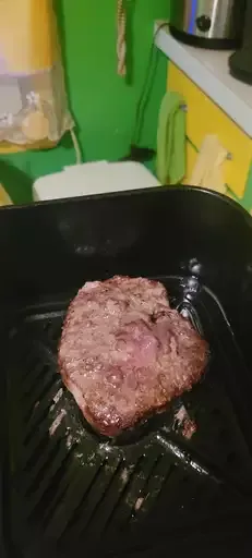 Air Fryer Hamburgers