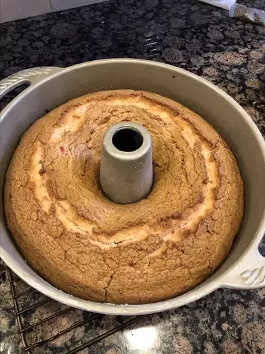 Sun Drop® Pound Cake