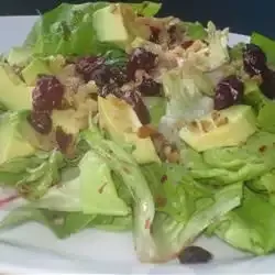 Wonderful Raspberry Walnut Dinner Salad