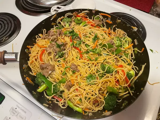 Beef Lo Mein