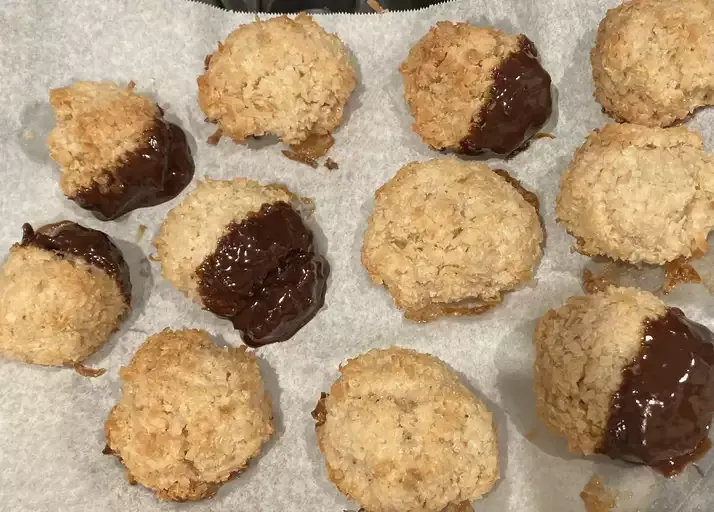 Perfect Coconut Macaroons