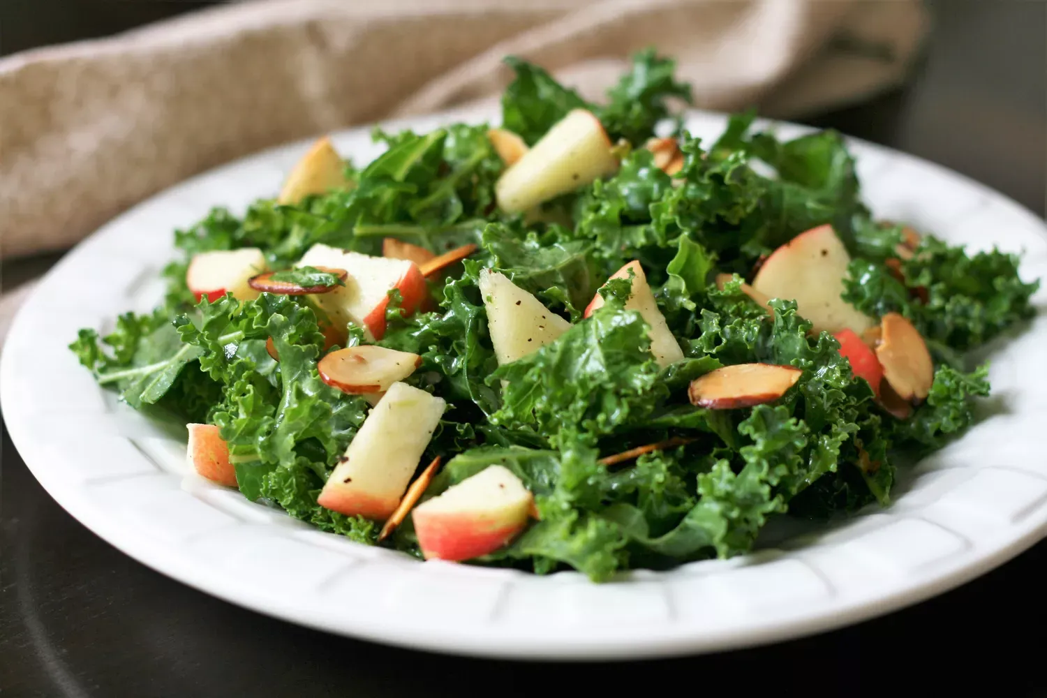 Kale Salad with Apple and Lemon