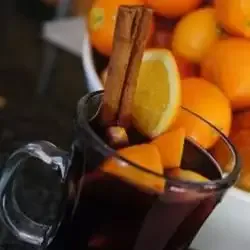 Hot Spiced Christmas Wine