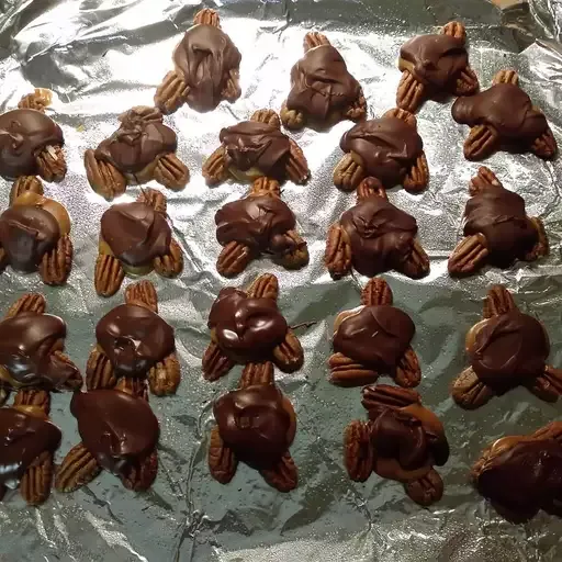 Christmas Turtles Candies