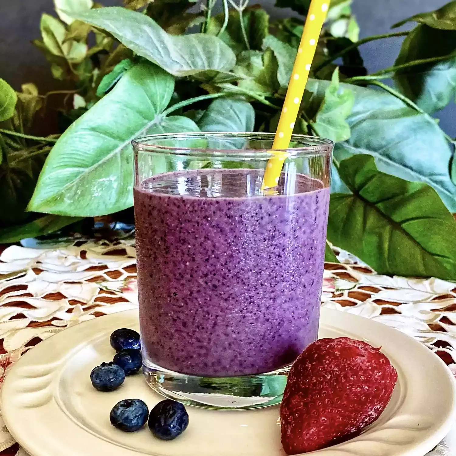 Fruity Non-Dairy Oatmeal Smoothie