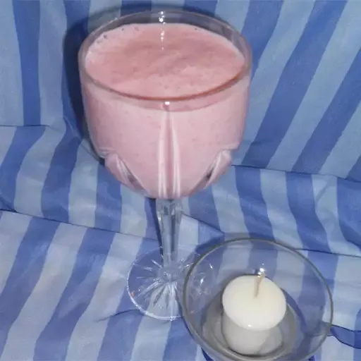 Banana Banana Strawberry Smoothie