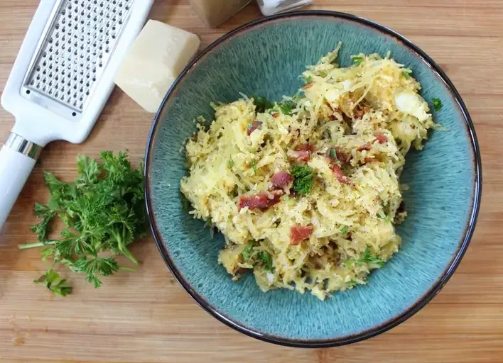 Keto Spaghetti Squash Carbonara