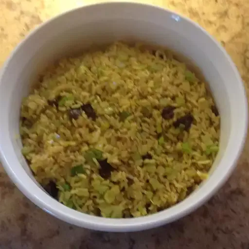 Rice Pilaf with Raisins and Veggies