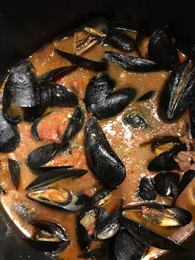 Patti's Mussels a la Mariniere