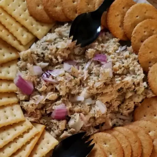 Mediterranean Tuna Salad