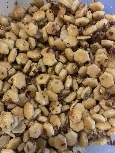 Tasty Seasoned Oyster Crackers