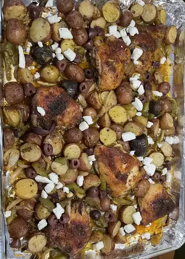 Mediterranean Chicken Sheet Pan Dinner