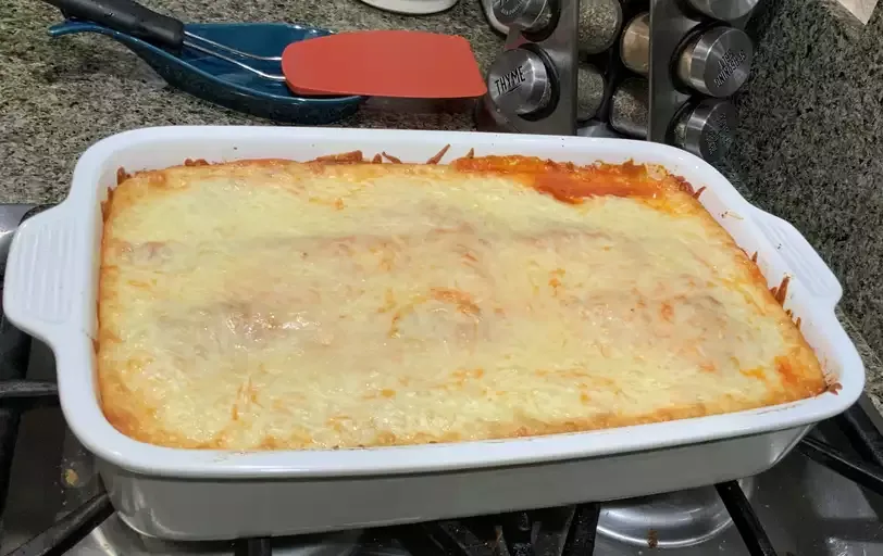 Classic and Simple Meat Lasagna