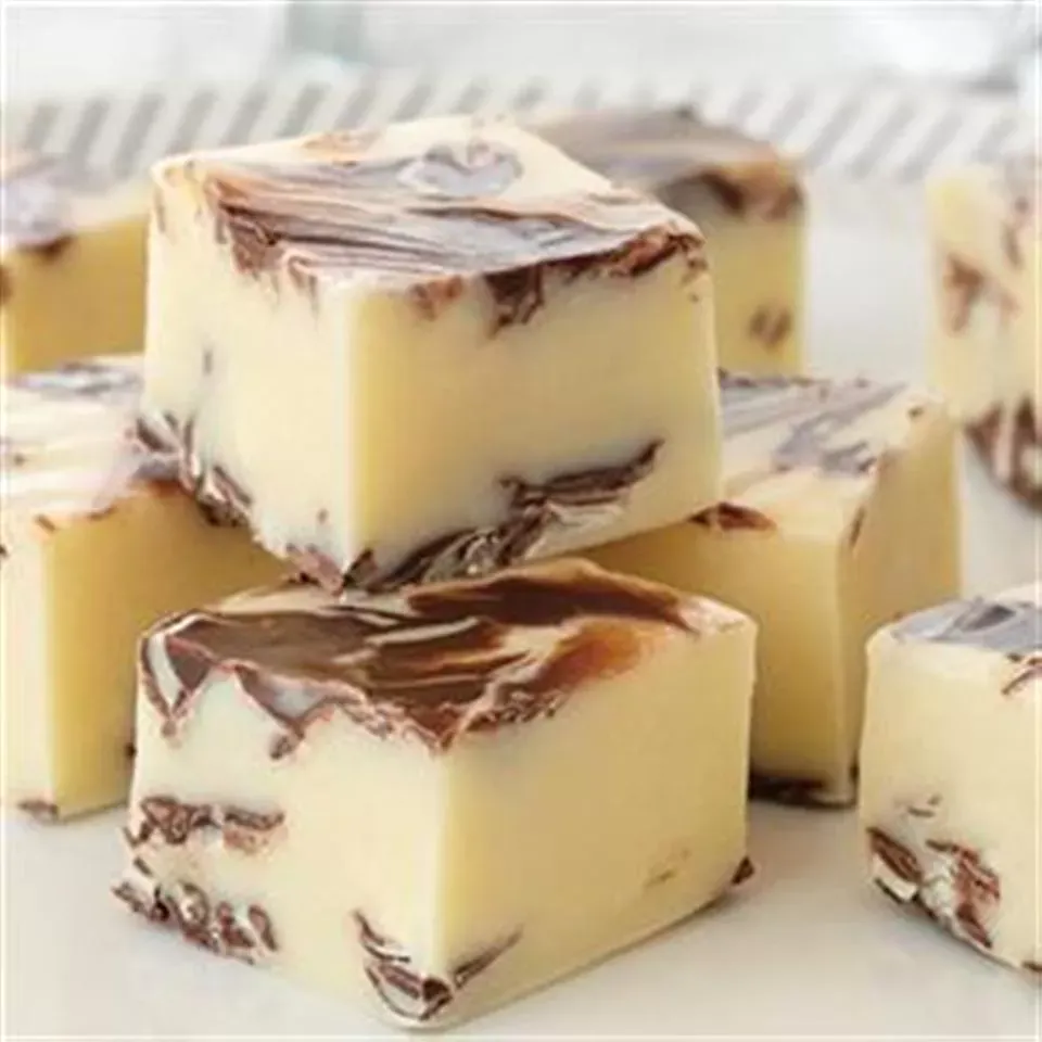 Chocolate Swirled Peppermint Fudge