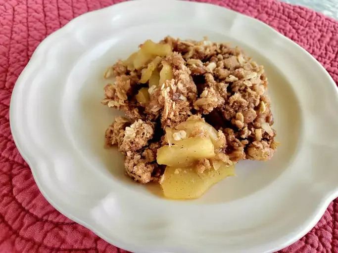 Microwave Apple Crisp