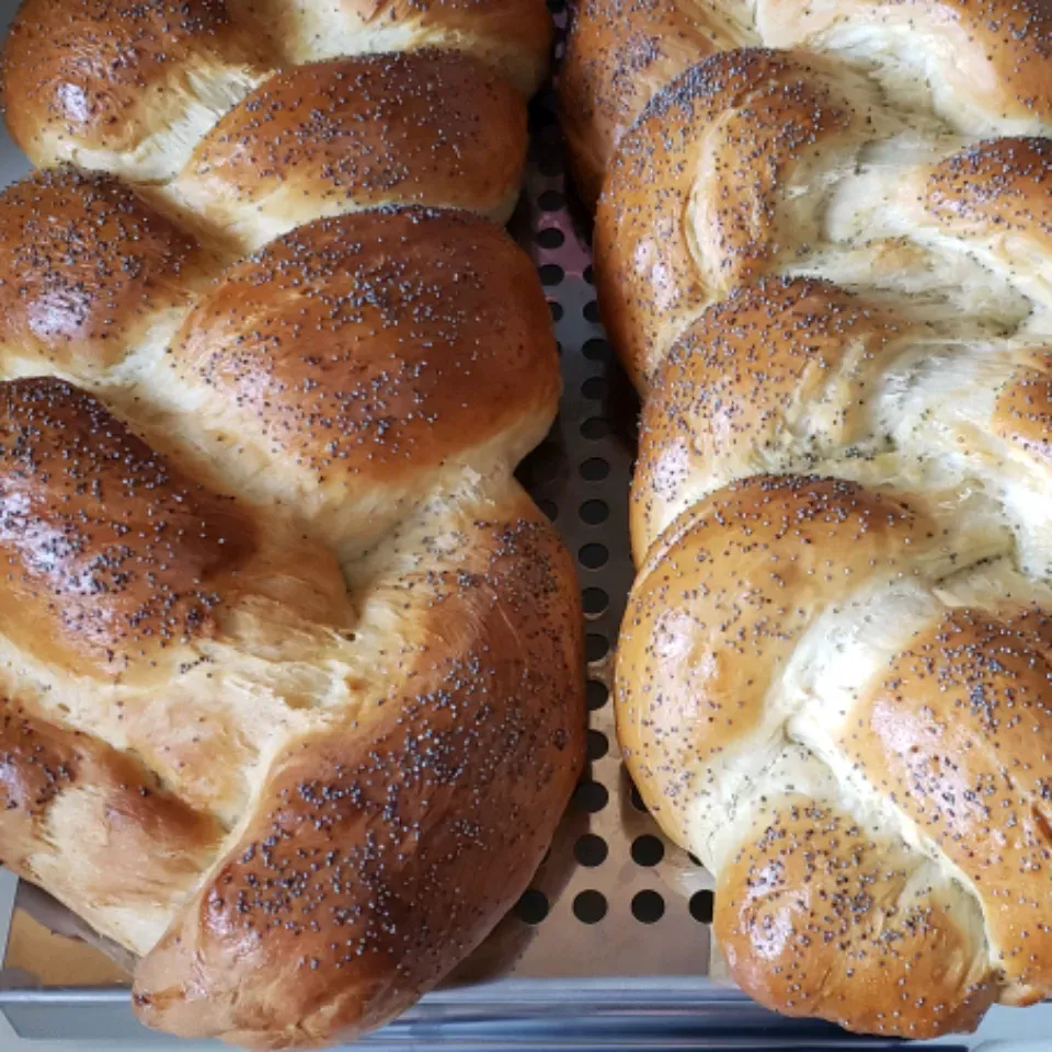 14 Traditional Recipes for Your Purim Feast