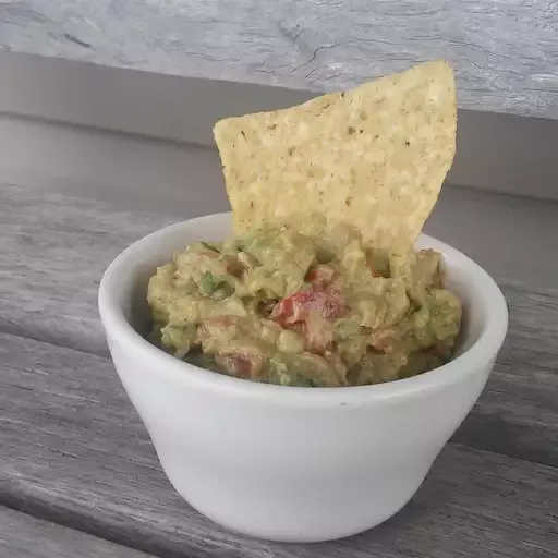 Creamy, Spicy Guacamole