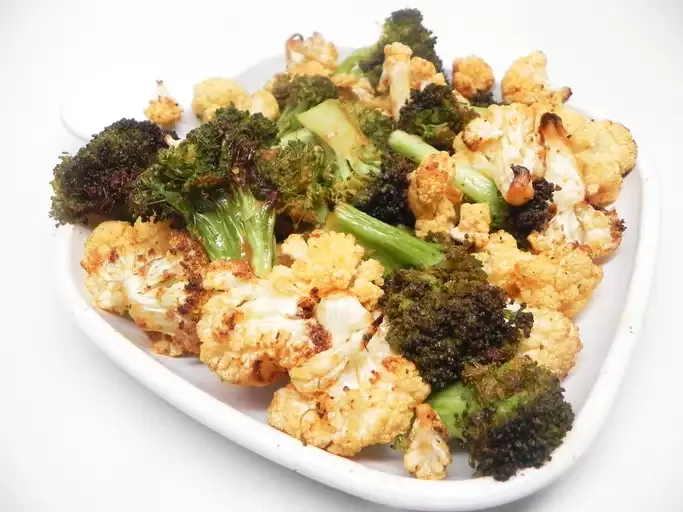 Air Fryer Roasted Broccoli and Cauliflower